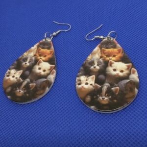 Dangle Earrings Kittens Double Sided Multi Colors NWT